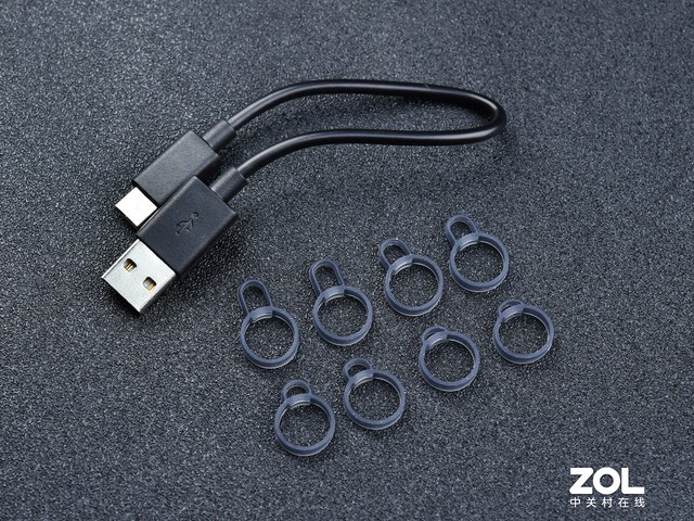 「有料评测」索尼全新开放式真无线LinkBuds评测：前所未有的更轻、更好听