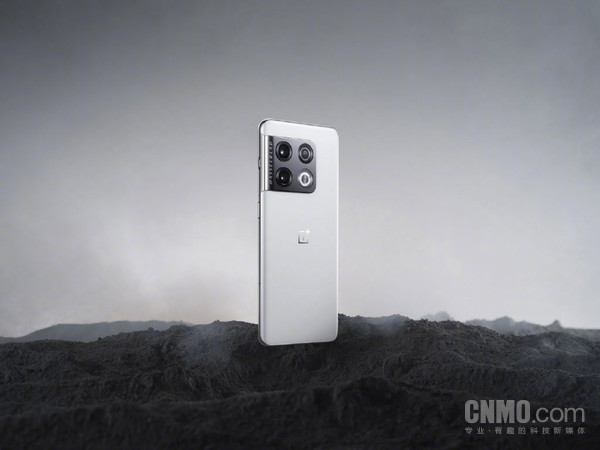 要换新机？良心推荐这四款全能旗舰 颜值性能样样有