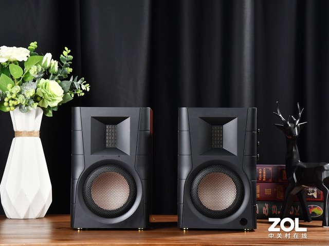 双声道260W太震撼 惠威D200为何能让一众烧友拍手叫绝？