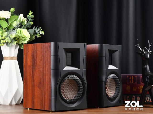 双声道260W太震撼 惠威D200为何能让一众烧友拍手叫绝？