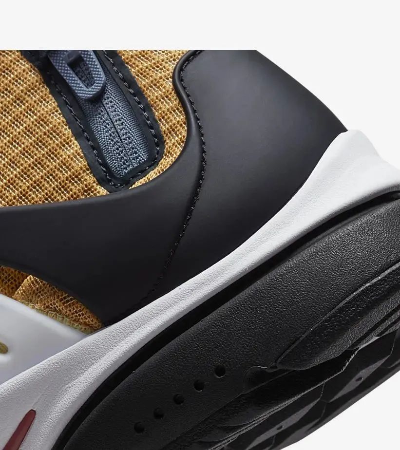 必入款 +1！Nike「星战」配色新鞋官图曝光