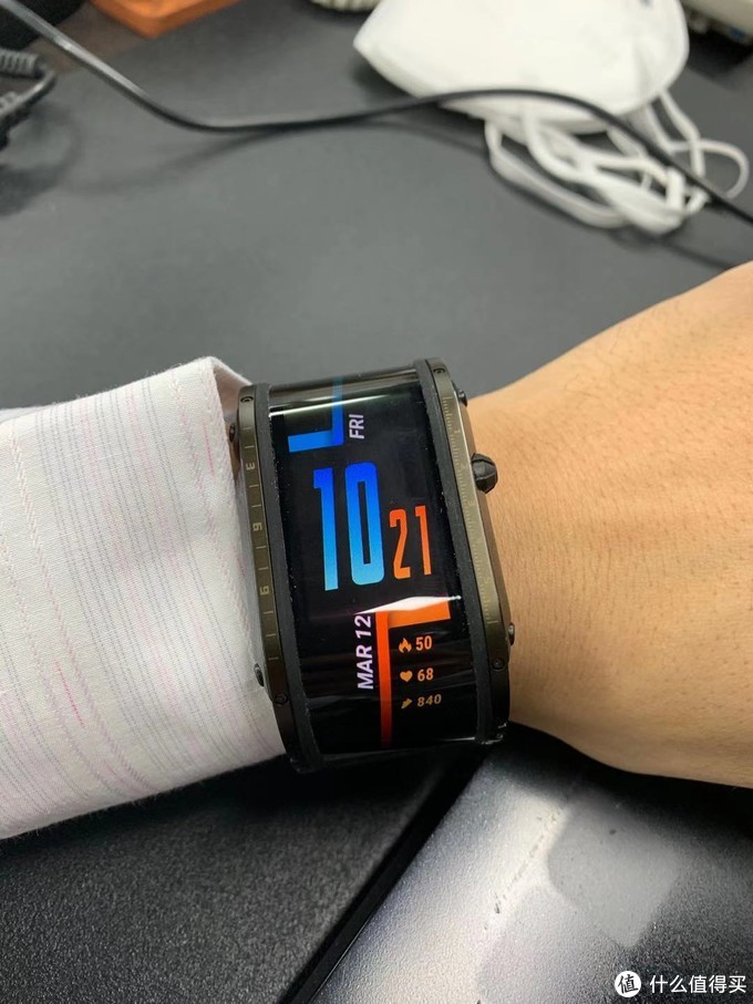 努比亚Watch：号称第三部手机的“马脸”智能手表使用简评