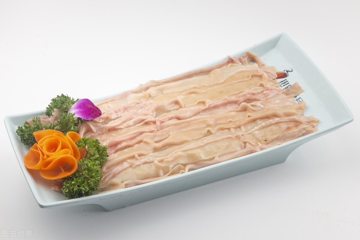 吃火锅时，为何都爱点鸭肠？菜单上为何没有鸡肠？大厨道出原因