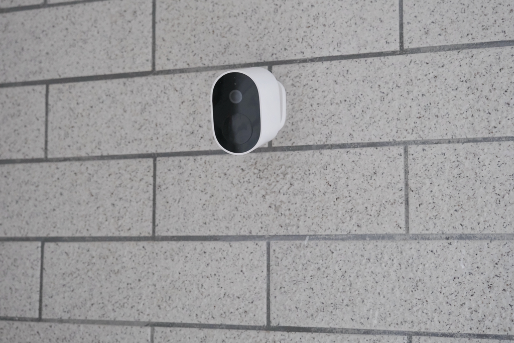 无需布线！小米首款室外无线摄像机全面评测：从未进家门就安防