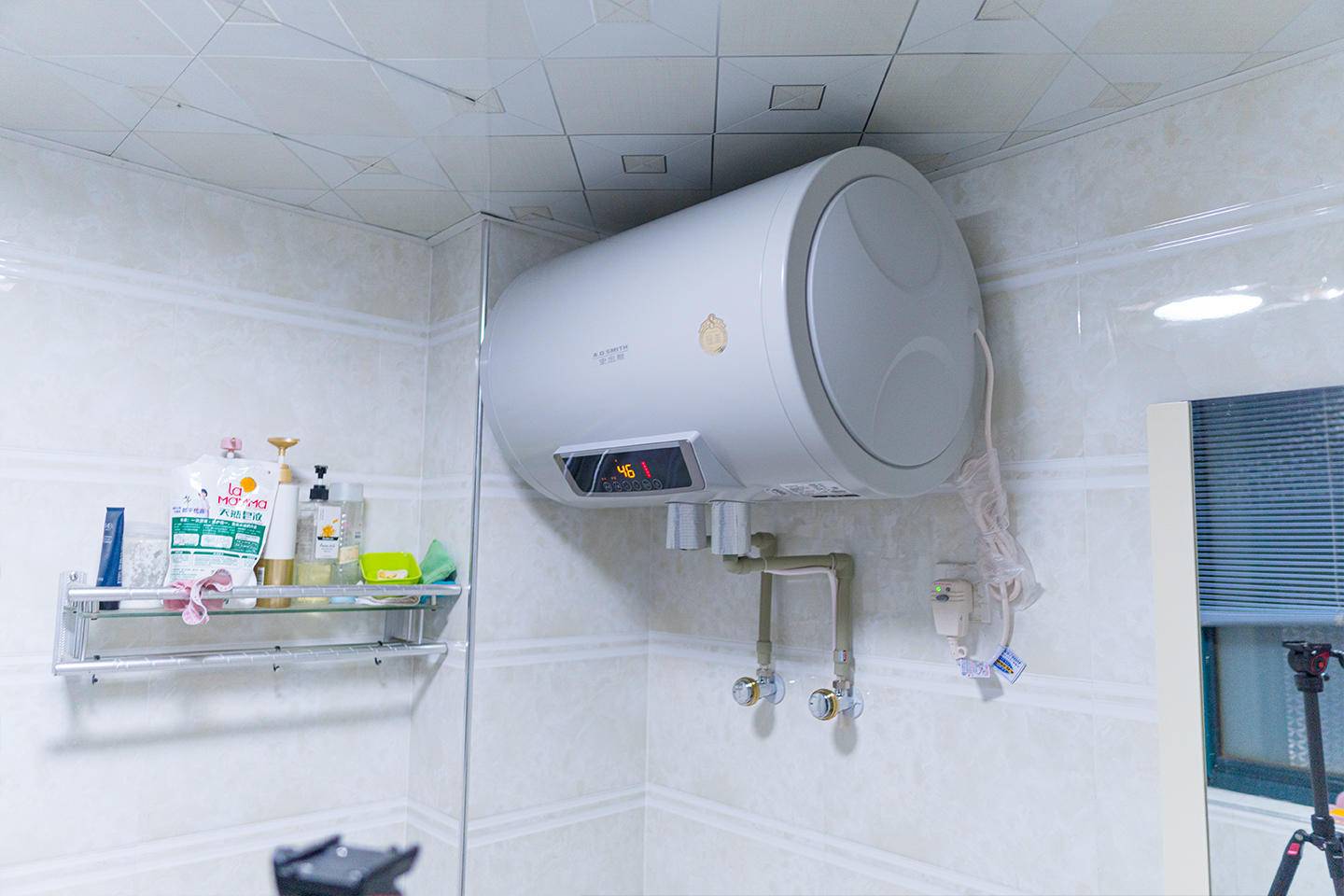 装电热水器不怕空间小？史密斯E60VDD-C电热水器使用详解