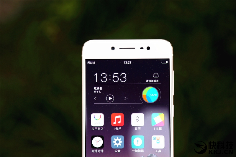 自拍残暴！最火国产智能手机vivo X7深度评测：2498元