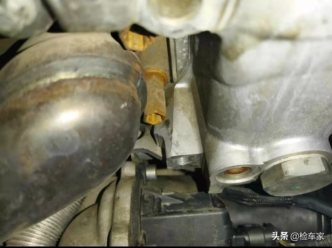 25万买辆宝马5系，检车师：这车况买到了就是赚