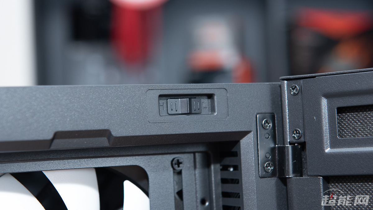 先马黑洞X机箱评测：安静又好用的高性价比之选