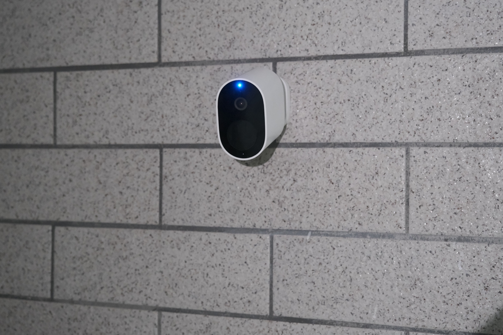 无需布线！小米首款室外无线摄像机全面评测：从未进家门就安防