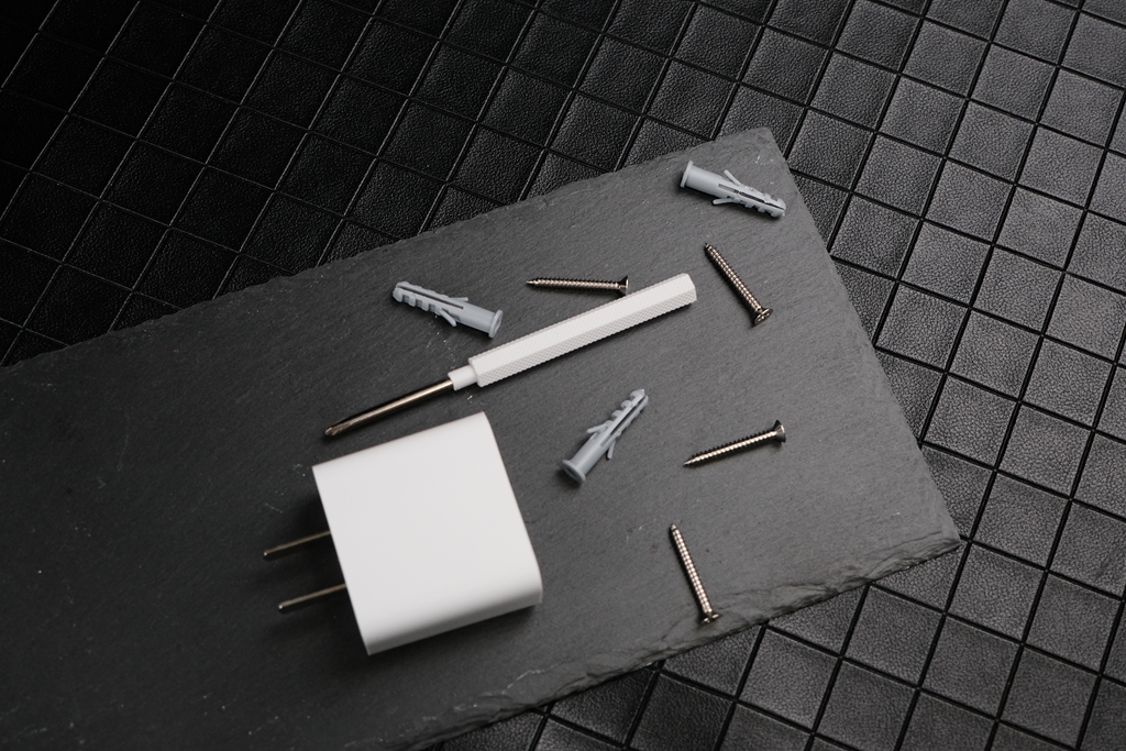 无需布线！小米首款室外无线摄像机全面评测：从未进家门就安防