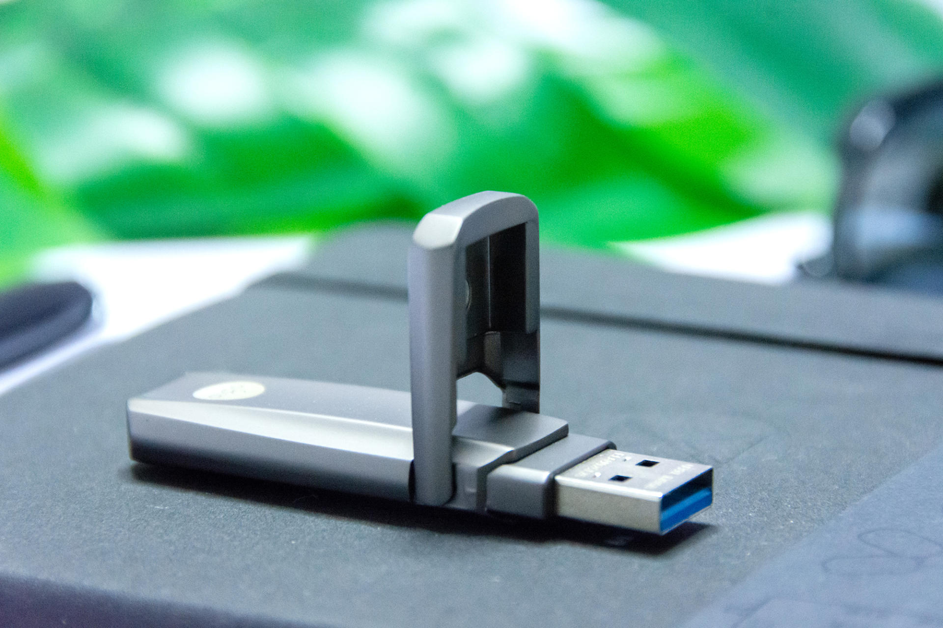 传统U盘升级产物 aigo固态U盘U391 亲测体验