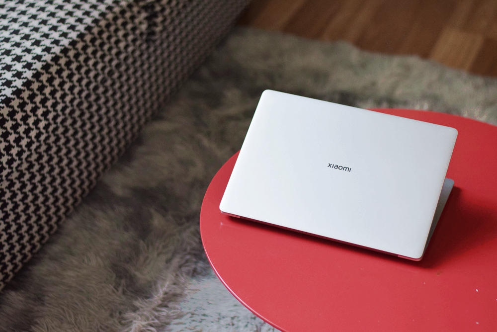 有优点也有不足，全新小米笔记本Pro14评测，屏幕外竟然还有看点