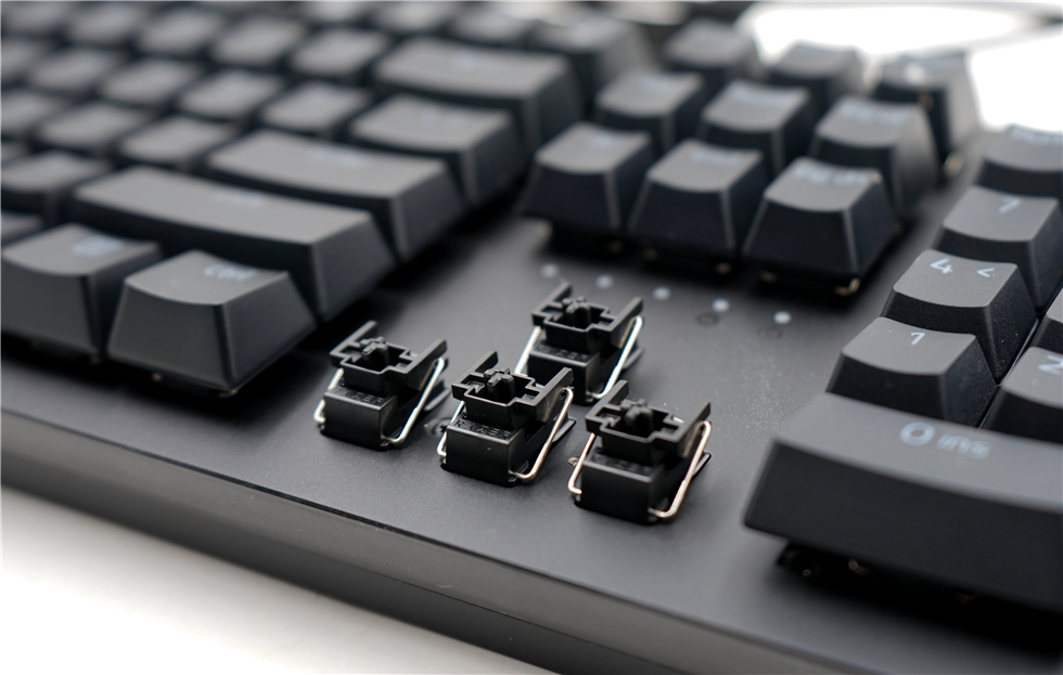 雷蛇猎魂光蛛V2模拟光轴键盘体验，不止随意调整触发键程