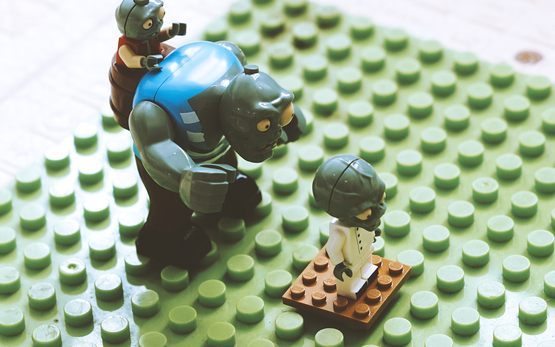 守卫家园，古迪GUDI植物大战僵尸积木体验