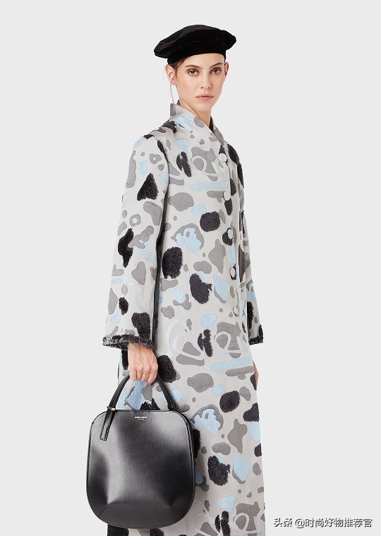 Armani新包 | 浪漫丁香紫、科幻镜面银、黑粉迷彩图案
