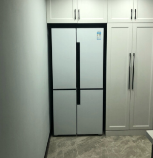 华凌冰箱体验：十字对开门大容量，一次囤满一周食材