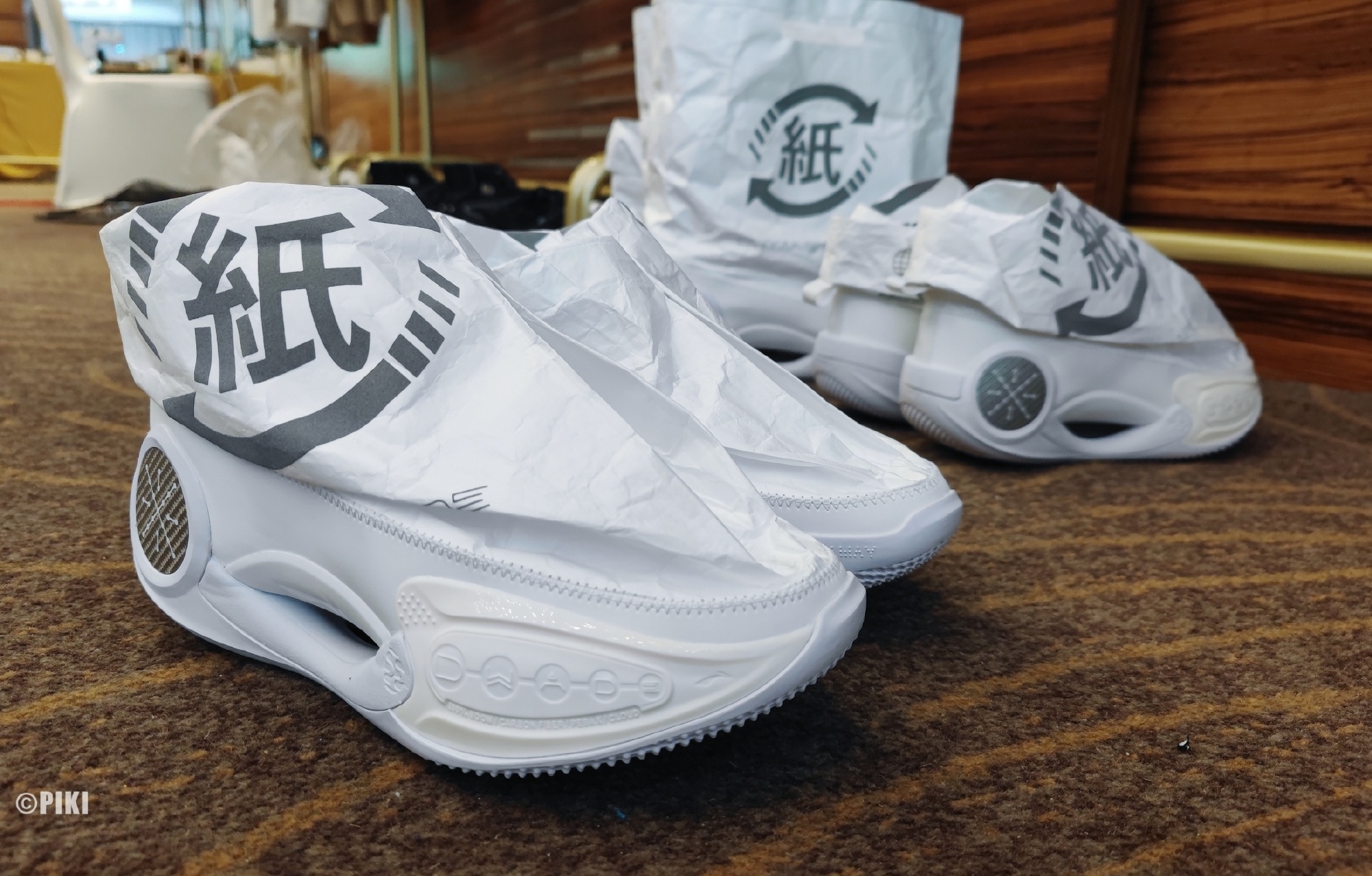 李宁又去走秀了！韦德9代休闲版曝光，烈骏6代来袭，产品很惊艳