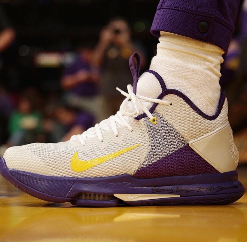 耐克新款篮球鞋曝光！外形犀利，乔治还是莫兰特的签名鞋？