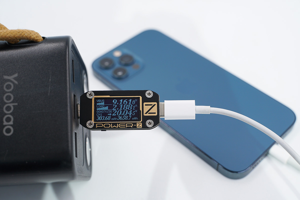 拆一款巨无霸移动电源，充一次电用一周，看看用料做工怎么样