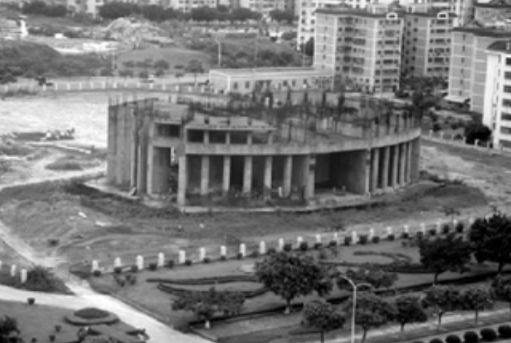 和公园大爷一句闲聊，让他暴赚数十亿，从破产的中国首富重变富豪