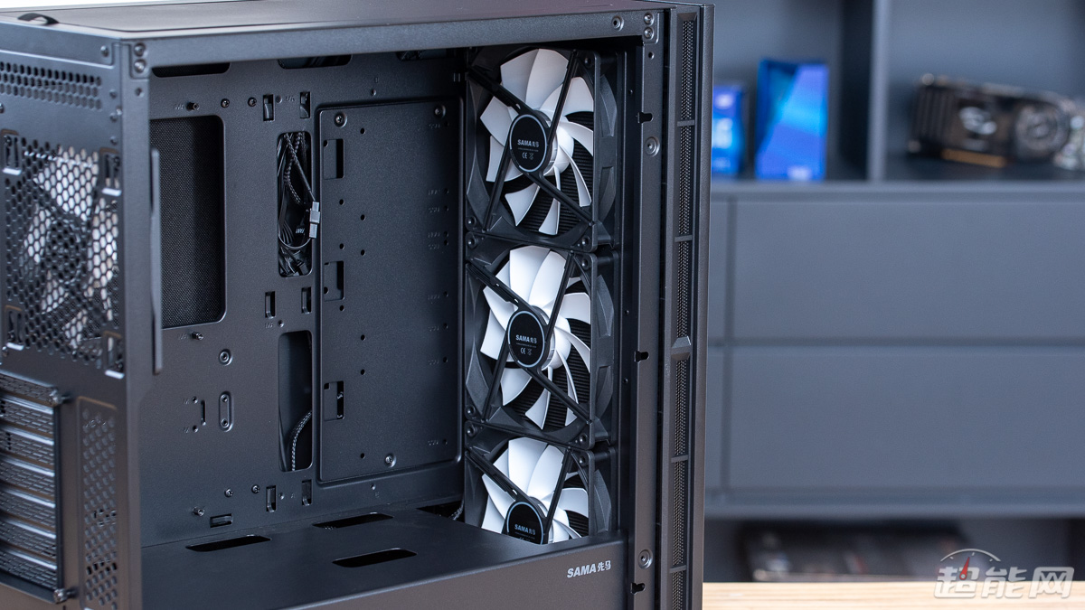 先马黑洞X机箱评测：安静又好用的高性价比之选