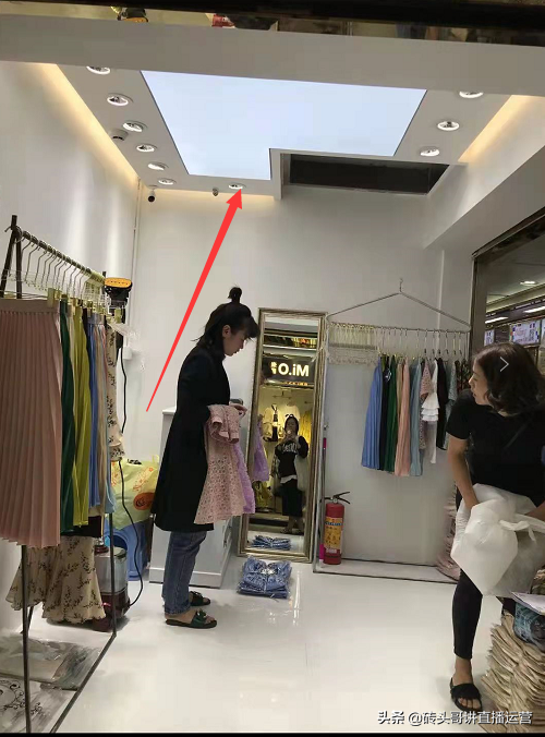 抖音直播需要哪些硬件设备，从初级到高级，一次性讲全