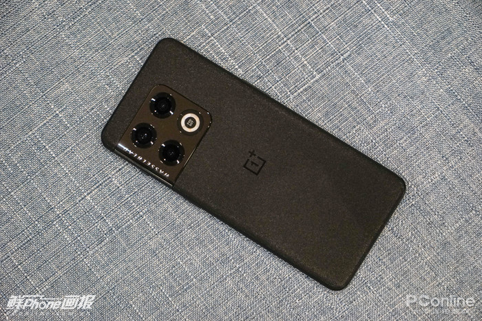 体验过这三台手机后，一天一充其实真的不难