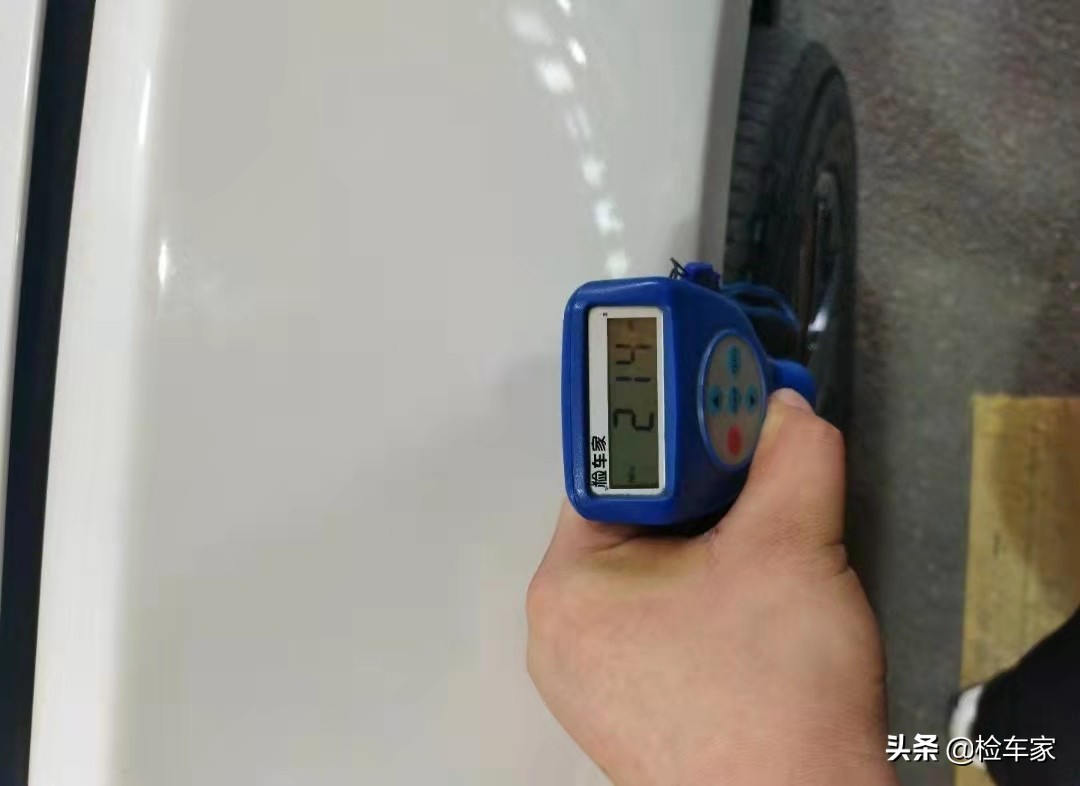 25万买辆宝马5系，检车师：这车况买到了就是赚