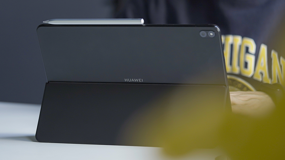 华为 MateBook E 2022：别叫我平板，我可是正儿八经的轻薄本