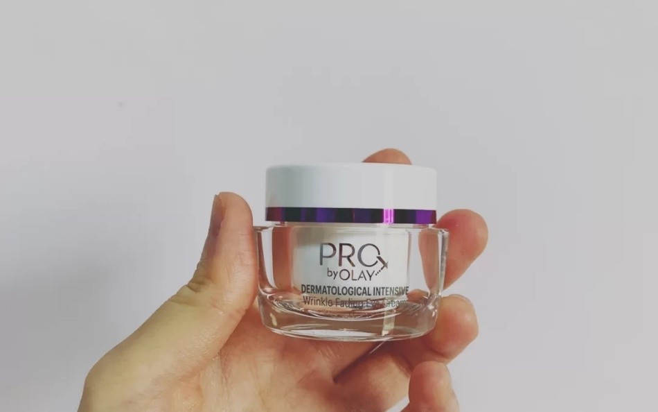 500元内可以闭眼入的4款眼霜：科颜氏保湿好，玉兰油适合抗初老