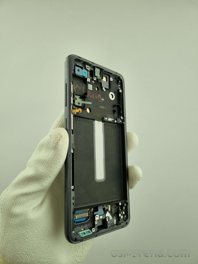 三星官方预告：Galaxy 新品即将上市，预计为 S21 FE