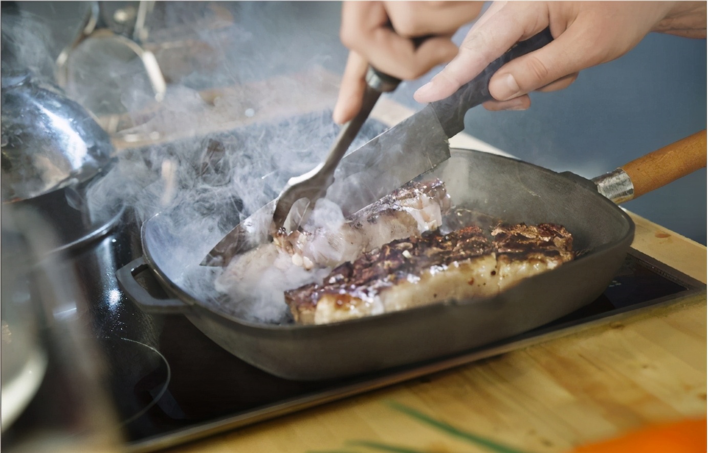 方太新欧式吸油烟机四大设计亮点，轻松解决现代厨房四大难题