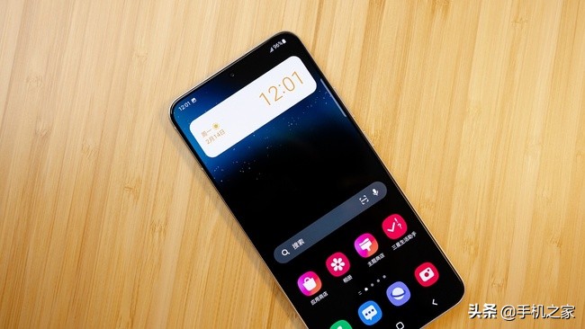 三星Galaxy S22+评测：是你现在能买到的最均衡的安卓旗舰