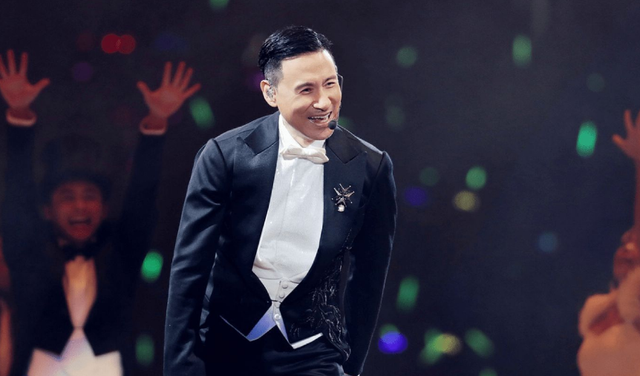 出手大方！网传张学友花108万在观音像莲花座上刻字，保家人平安