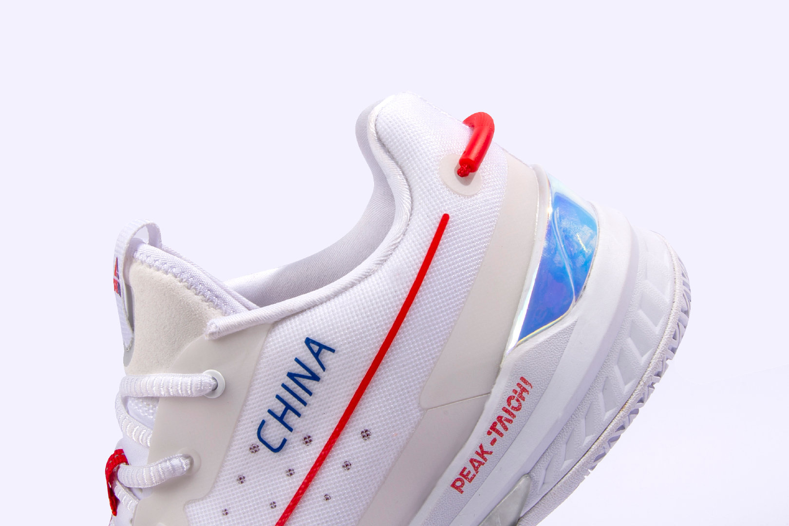 新品！李宁新板鞋好帅，匹克大三角好喜庆，安踏新科技超越李宁？