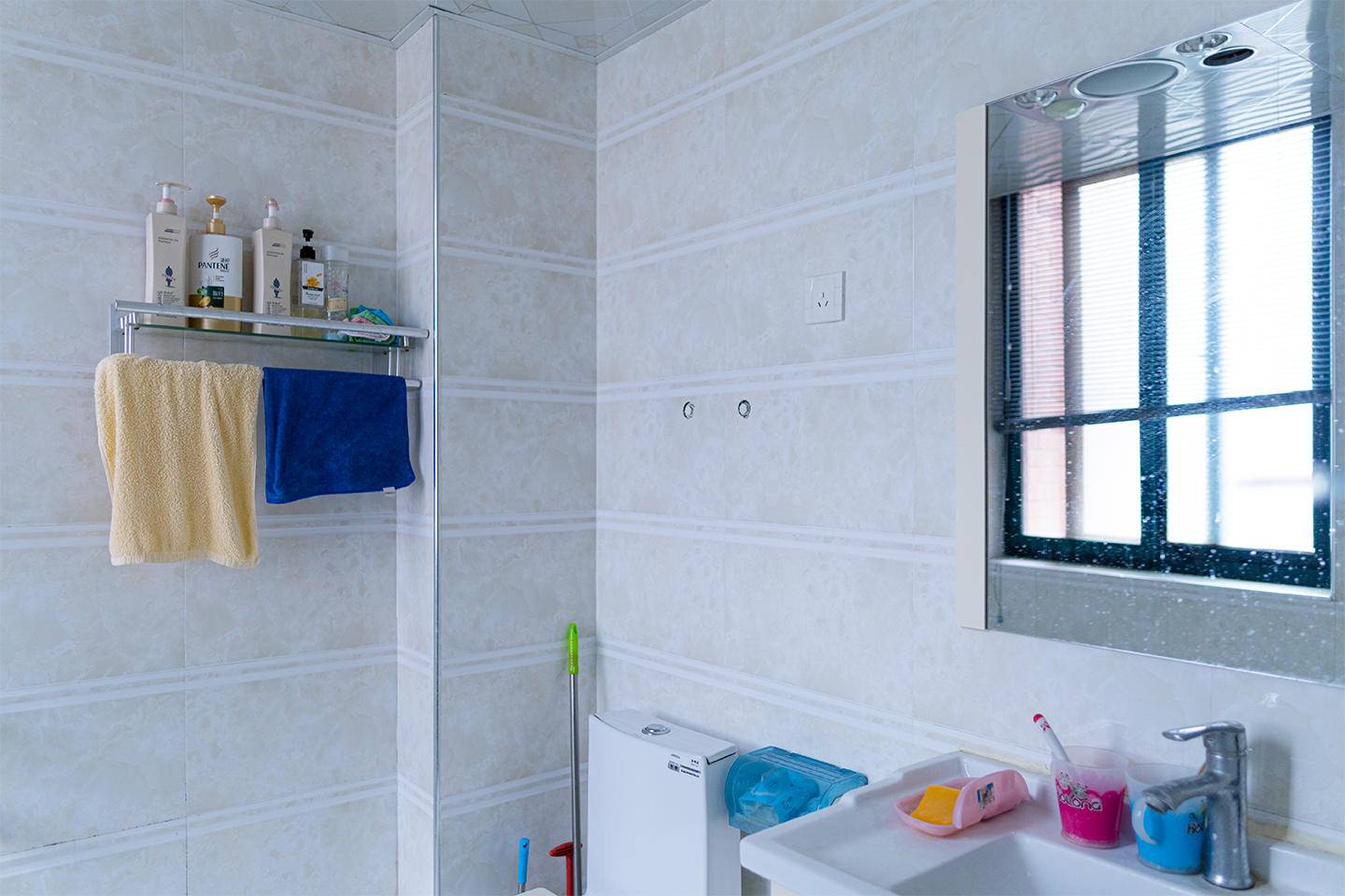 装电热水器不怕空间小？史密斯E60VDD-C电热水器使用详解