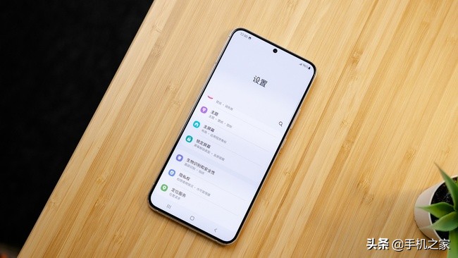 三星Galaxy S22+评测：是你现在能买到的最均衡的安卓旗舰