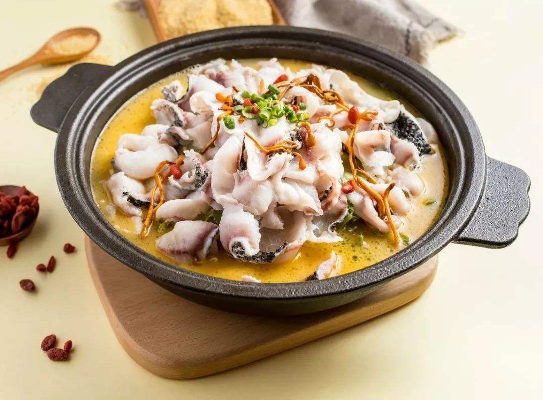 酸菜鱼米饭加盟：品牌的装修风格，更加符合顾客就餐氛围