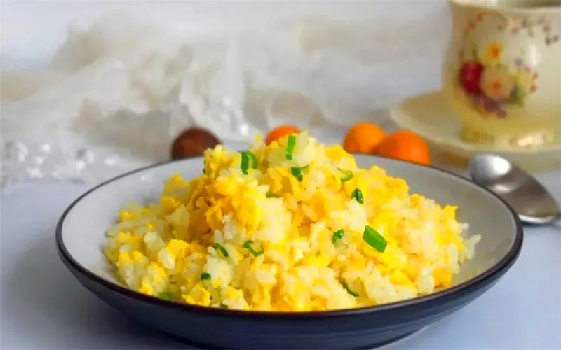 今年不准备打工了，城市里的小生意，有哪些能年入20万以上的？