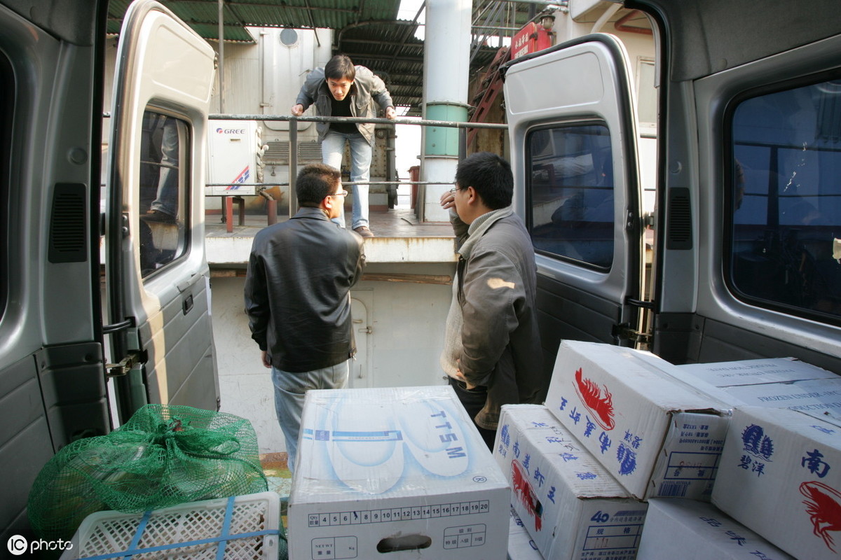 椒咖酸菜鱼店加盟好不好？