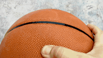 李宁LBQK443-1贴皮篮球--千年打一回的伪球迷之选？