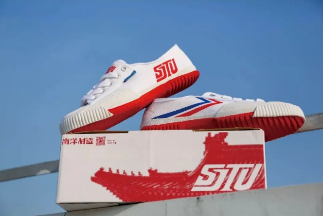 品牌皆可联，万物皆可跨，国货飞跃联名到底有多奇葩？