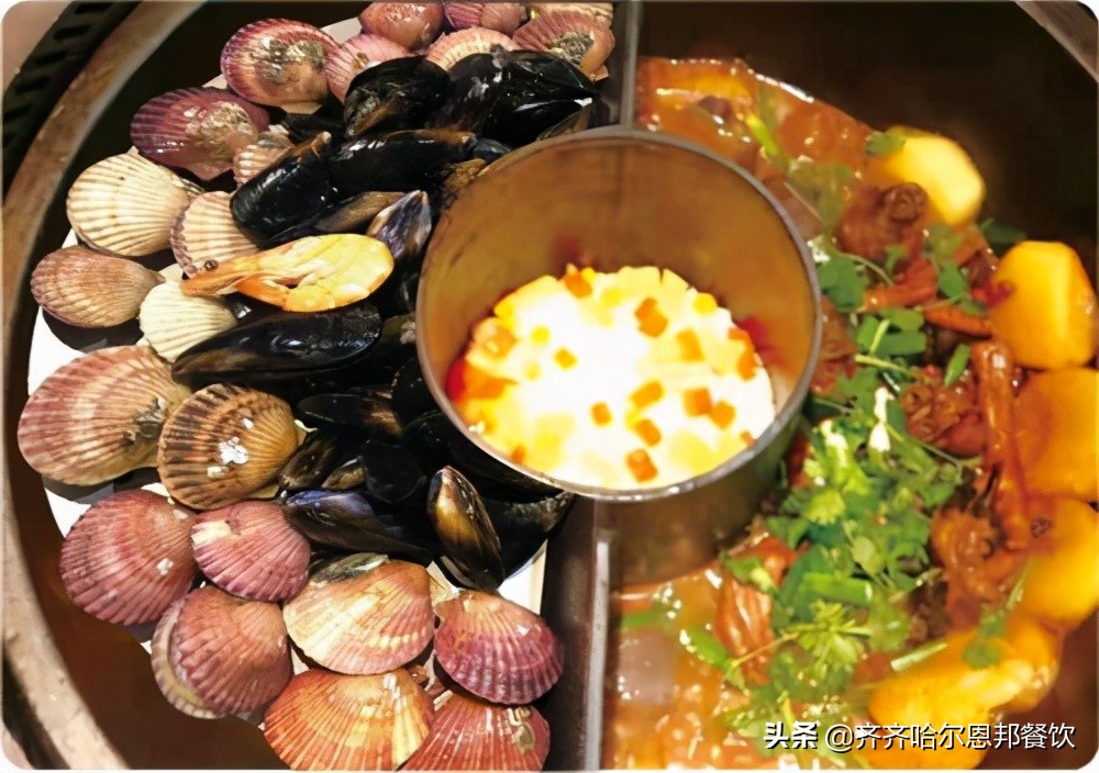 东北铁锅炖加盟费多少钱？铁锅炖加盟条件有哪些？