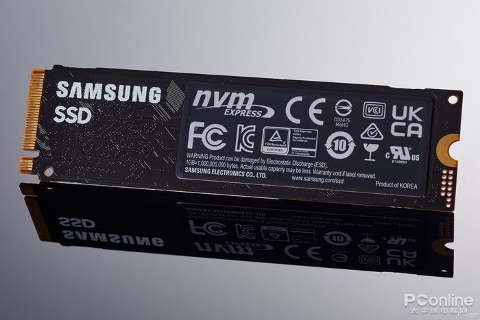 顶级的SSD体验，就在三星980 1TB固态硬盘