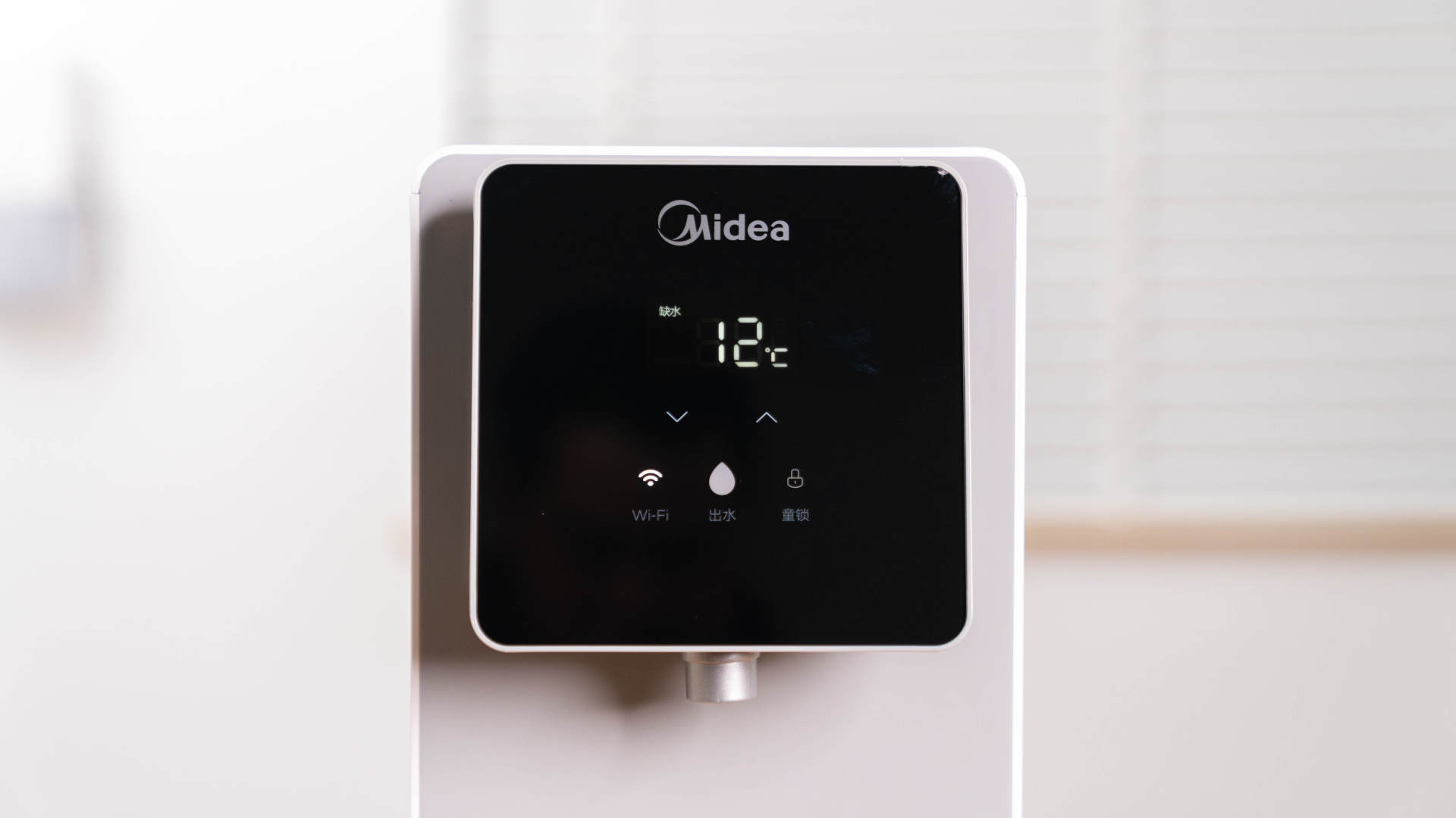 过年了给妈妈买台桌面免安装的美的JT100净水机吧