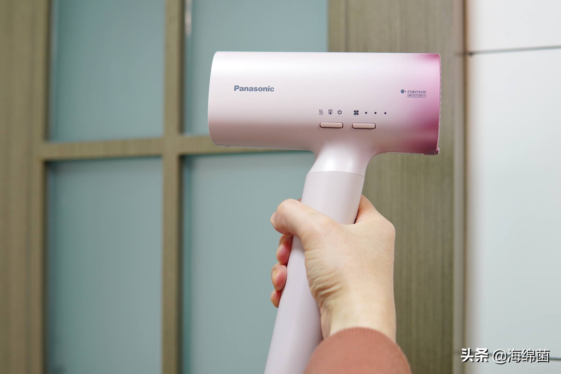 松下新品吹风机NA0H实测：水润干发新体验，是时候换个新吹风机了