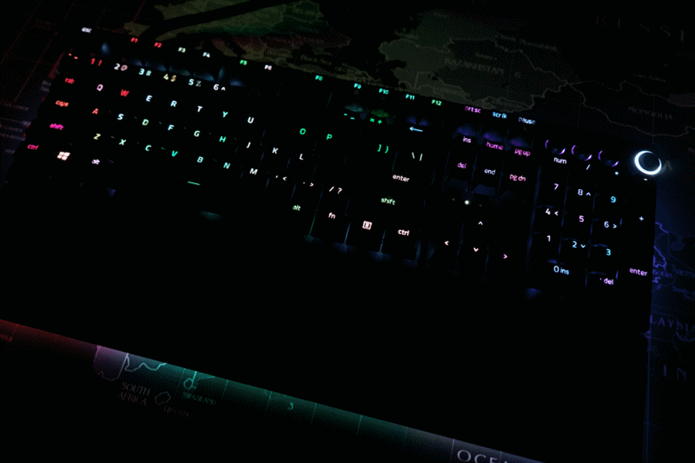 雷蛇猎魂光蛛V2模拟光轴键盘体验，不止随意调整触发键程