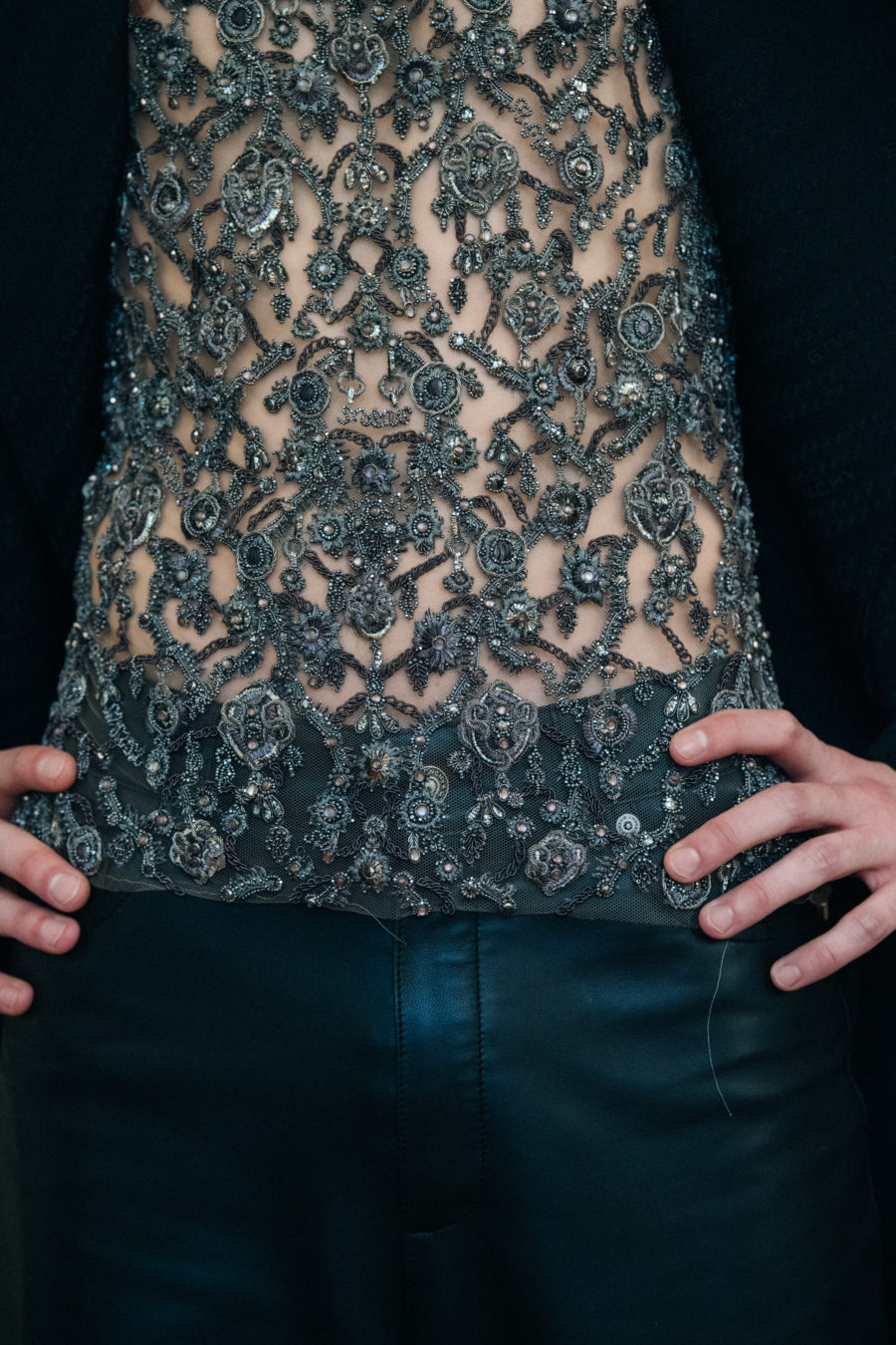 纪梵希（Givenchy）2020/21秋冬男装细节｜迎风独立的俊雅