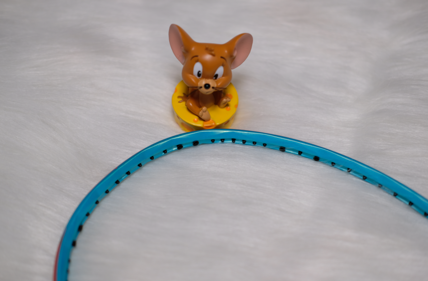 自媒体飞云零狼：川崎选手级羽毛球拍大师900的评测（授权发表）