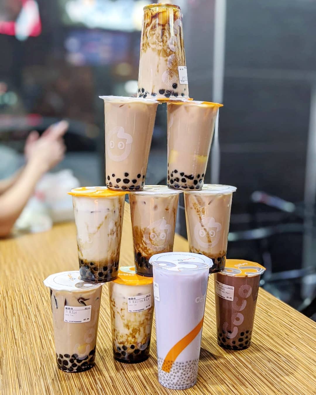 开coco都可奶茶店赚钱吗?四大优势不赚都很难